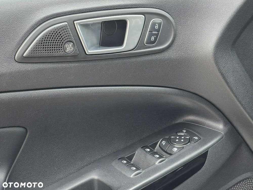Ford EcoSport - 22