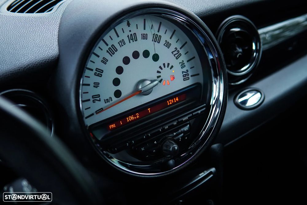 MINI 3 Portas Cooper D - 35