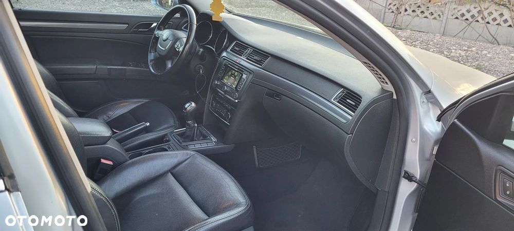 Skoda Superb 1.8 TSI FAMILY - 20