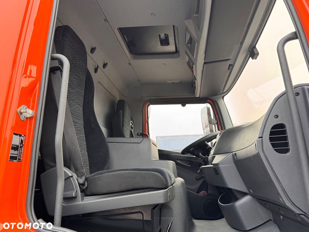 Mercedes-Benz ATEGO - 4