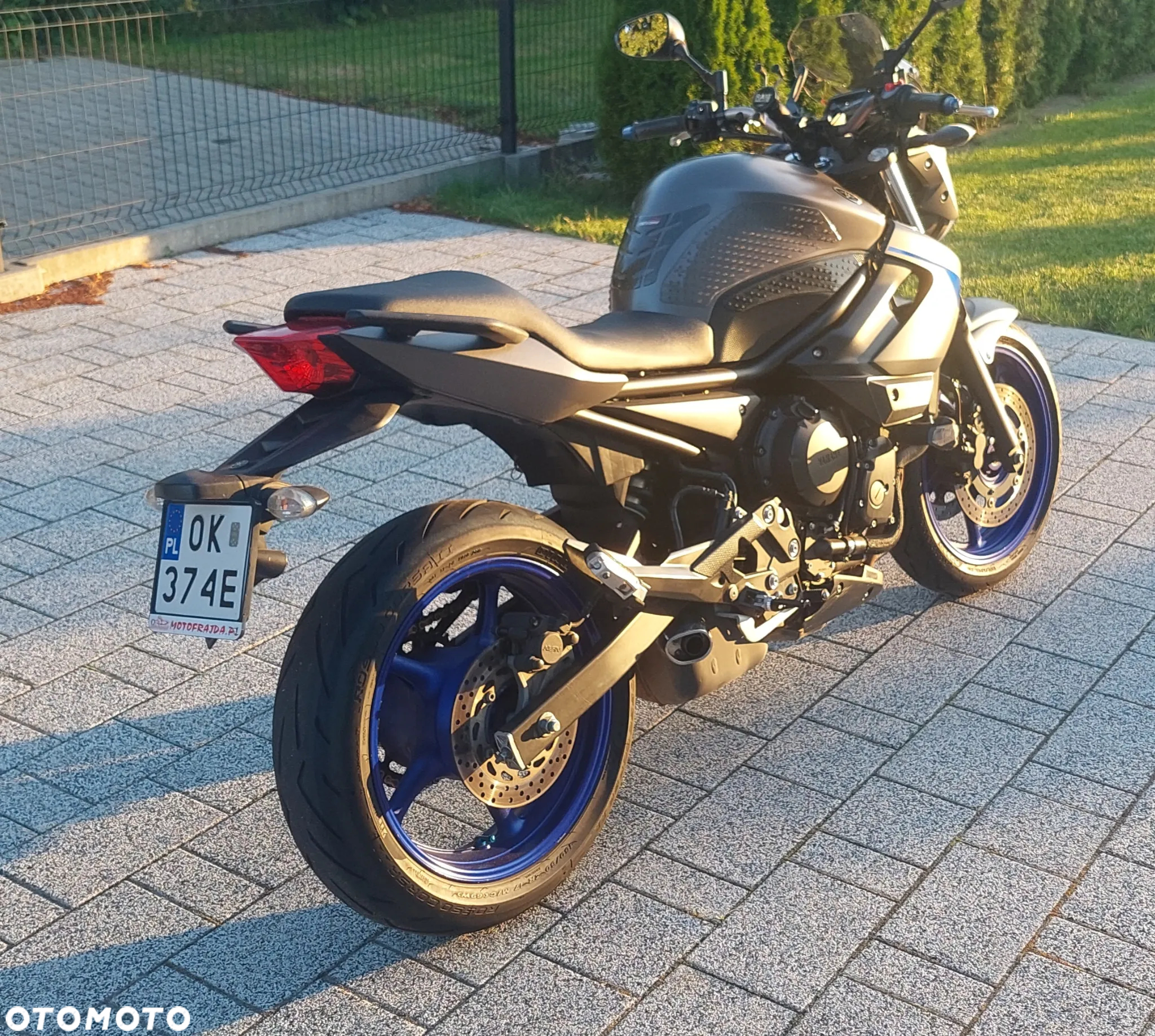 Yamaha XJ - 9