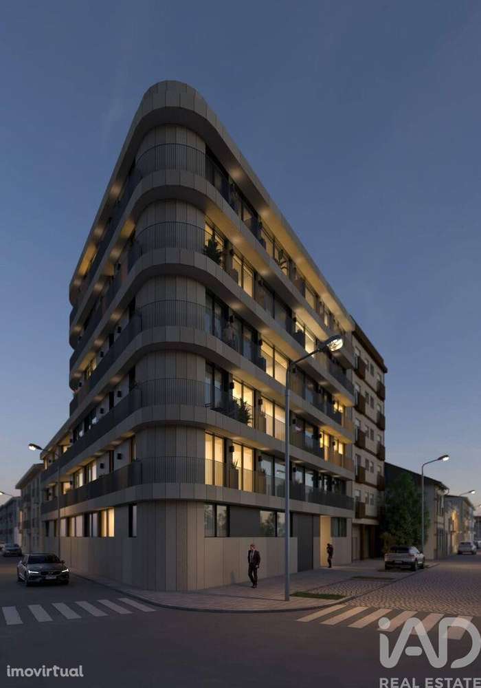 Apartamento T2 em Paranhos de 90,00 m2 - Grande imagem: 2/8