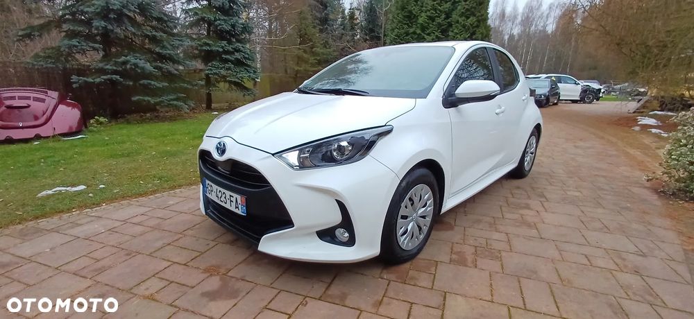 Toyota Yaris 116 1.5 VVT-i Business Edition - 1