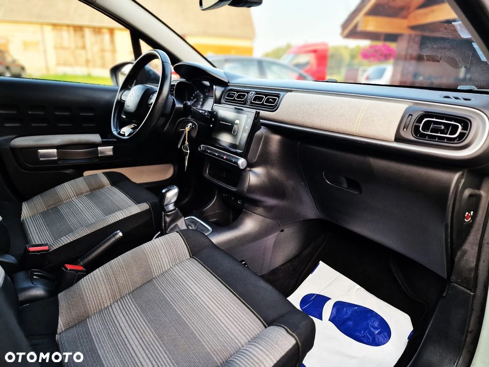 Citroën C3 1.2 PureTech Shine - 27