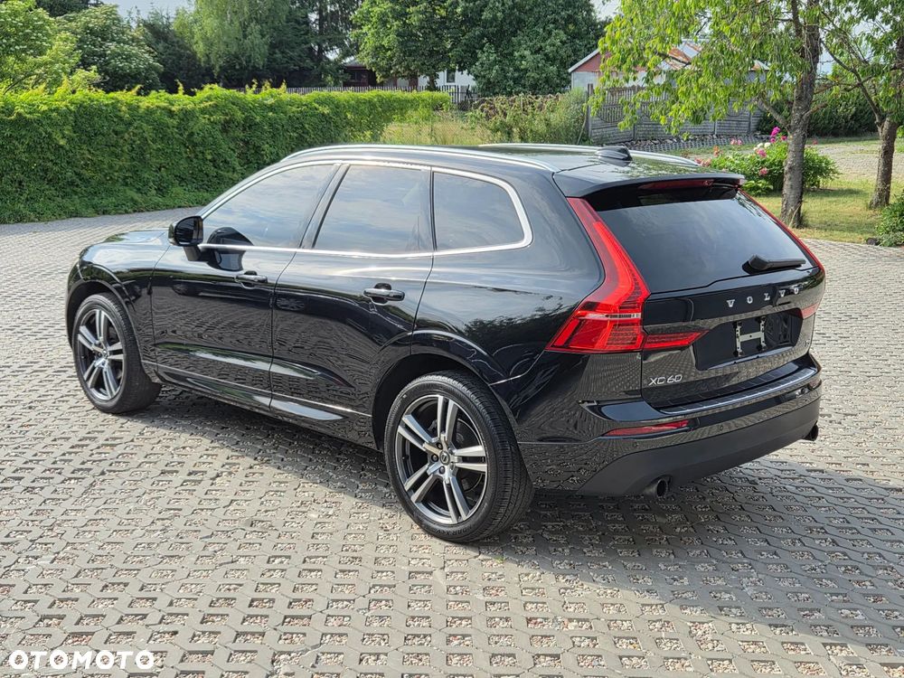 Volvo XC 60 T5 Geartronic Momentum - 4
