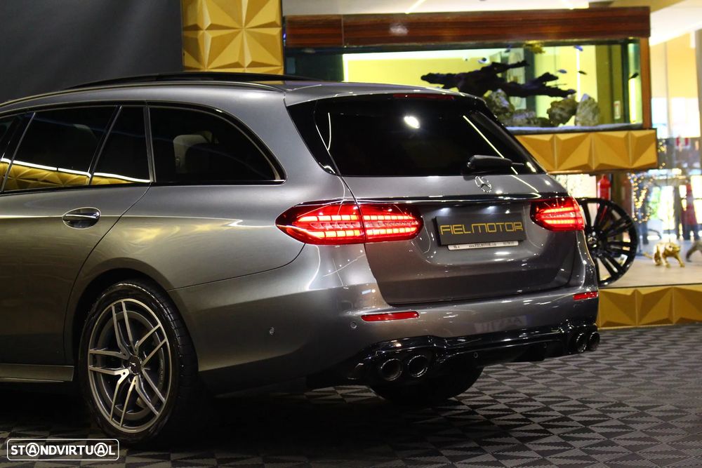 Mercedes-Benz E 53 AMG 4Matic+ - 7