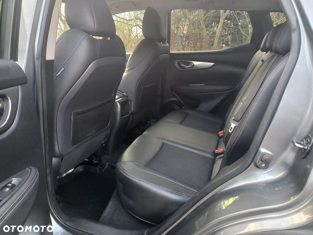 Nissan Qashqai 1.5 dCi Tekna - 18