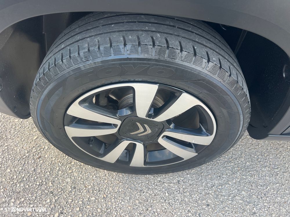 Citroën C3 Aircross 1.2 PureTech Live - 29