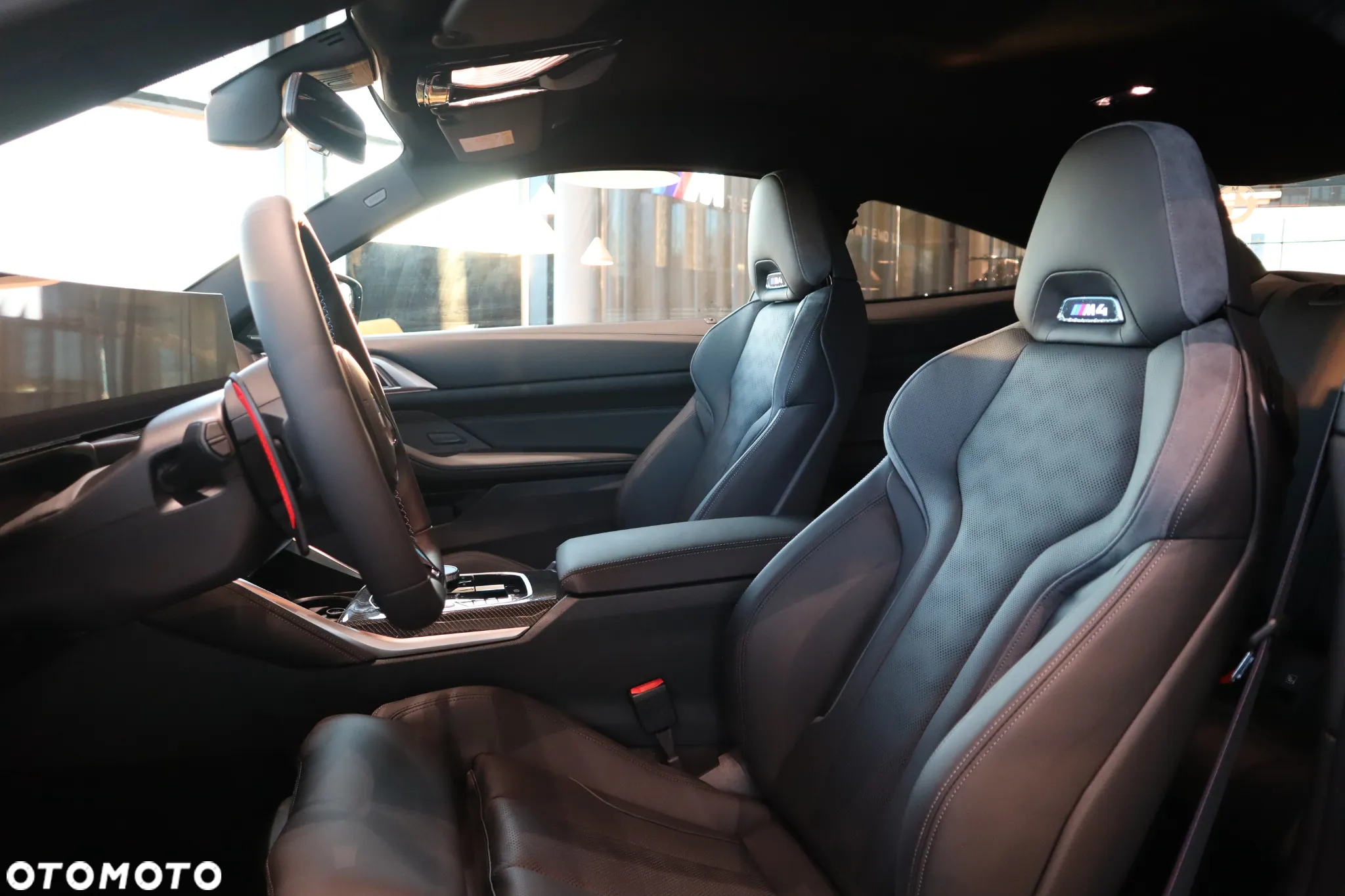 BMW M4 Competition M xDrive - 26