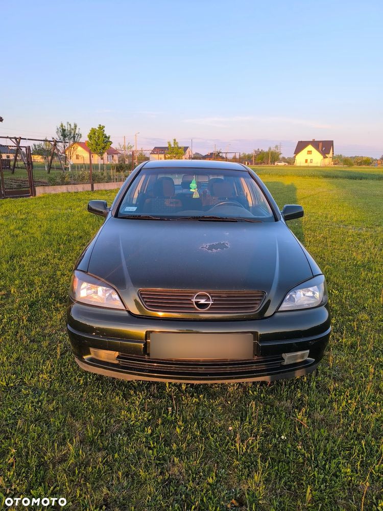 Opel Astra - 1