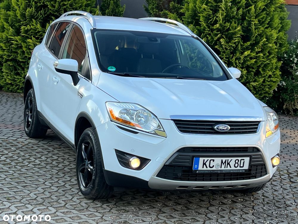 Ford Kuga - 1