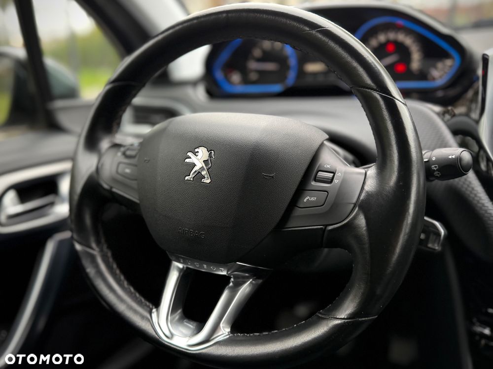 Peugeot 2008 PureTech 110 Stop&Start Allure - 18