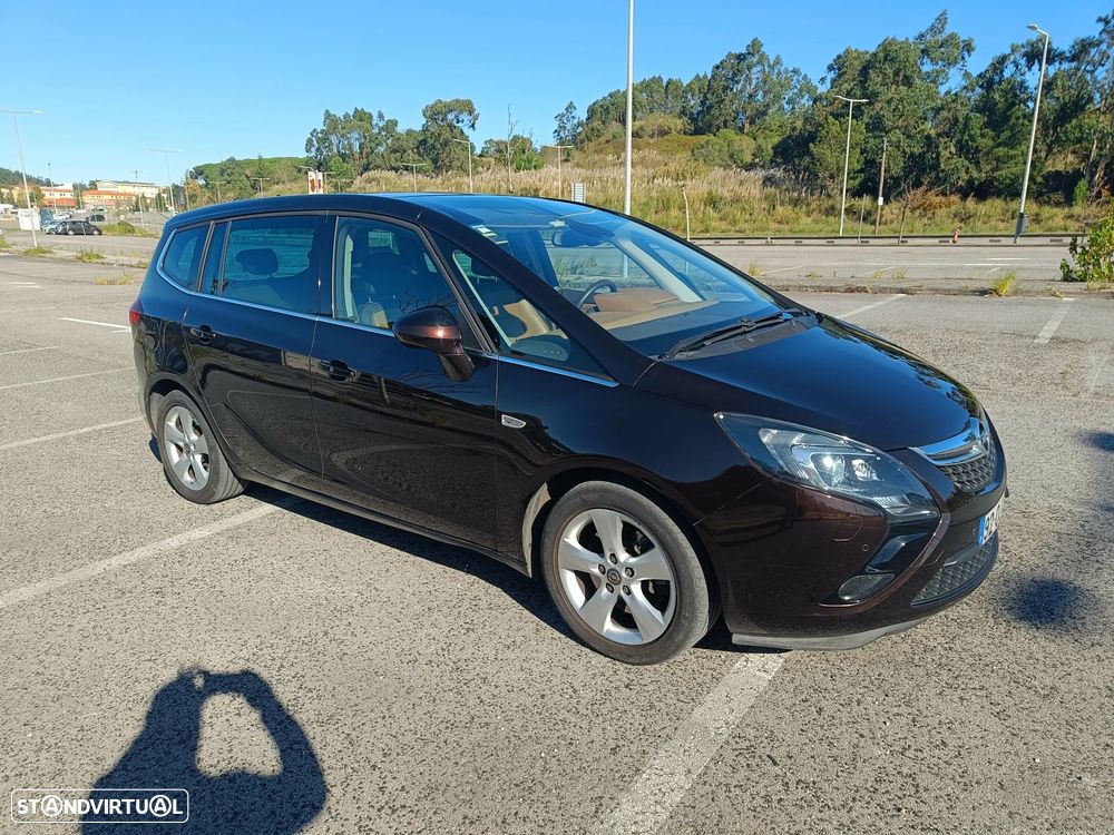 Opel Zafira 1.6 CDTi Cosmo - 1