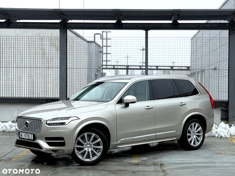 Volvo XC 90 D5 SCR AWD Inscription - 4