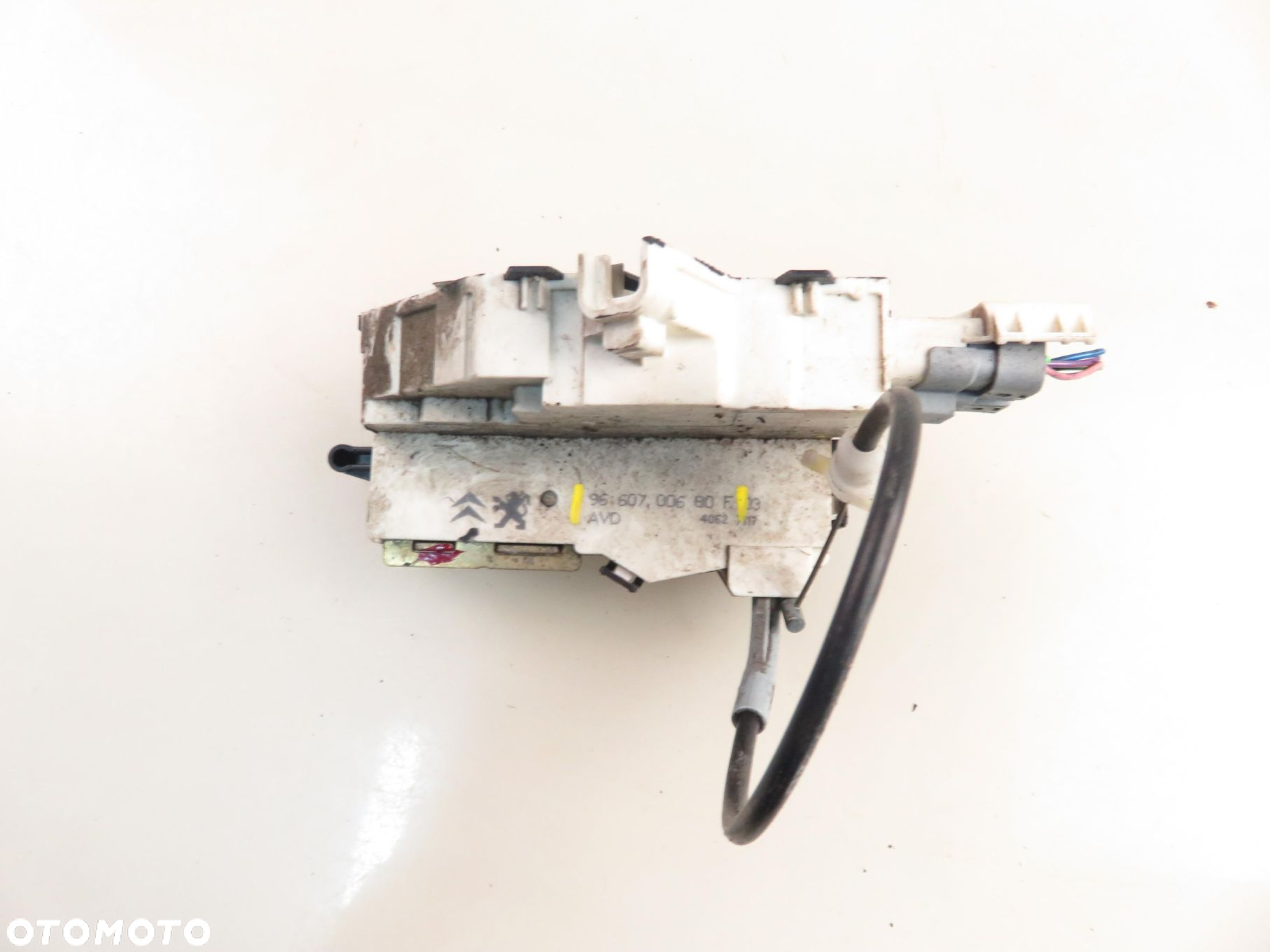 ZAMEK PRAWY PRZEDNI CITROEN C4 I 9660700680F - 4