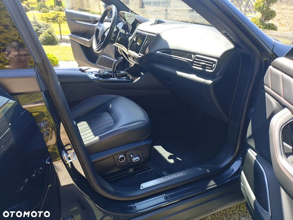 Maserati Levante Modena - 20