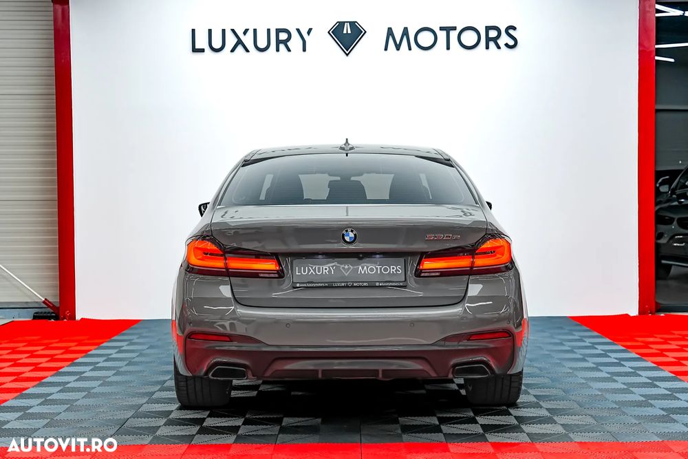BMW Seria 5 530e Aut. M Sport Edition - 11