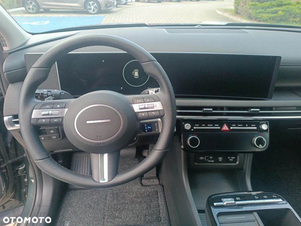 Hyundai Tucson 1.6 T-GDi HEV Executive 2WD - 14