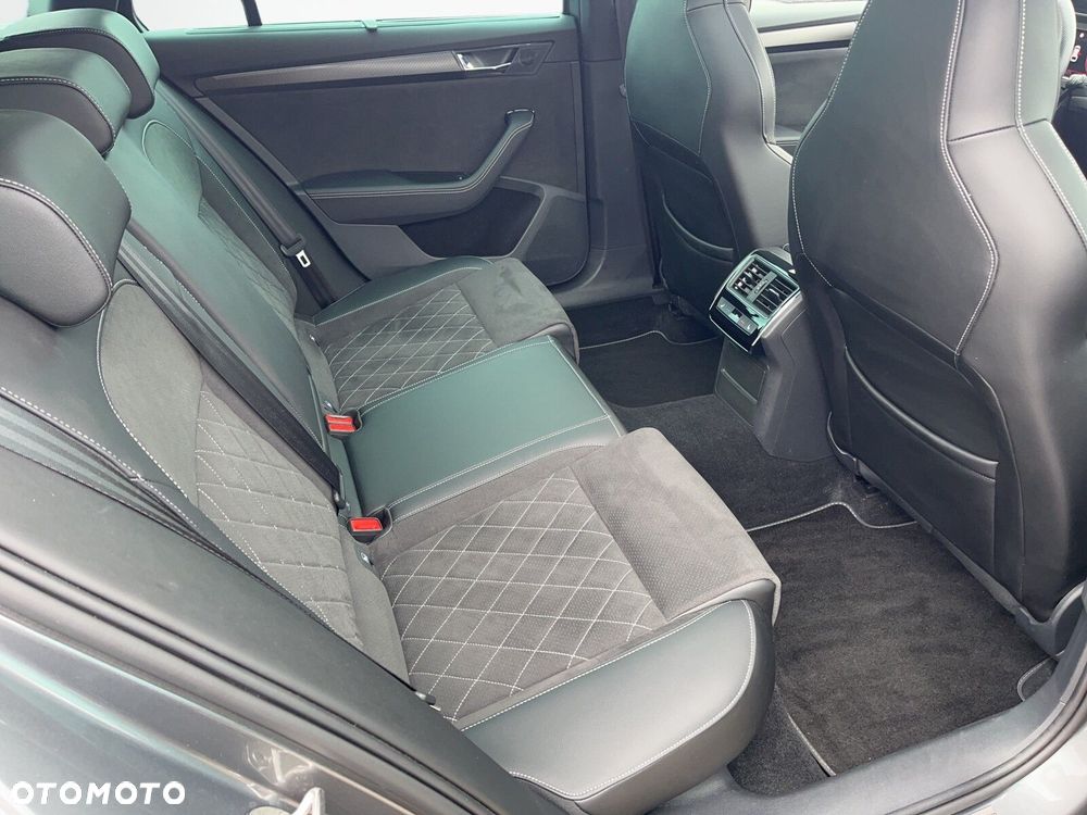 Skoda Superb 2.0 TSI 4x4 Sportline DSG - 14