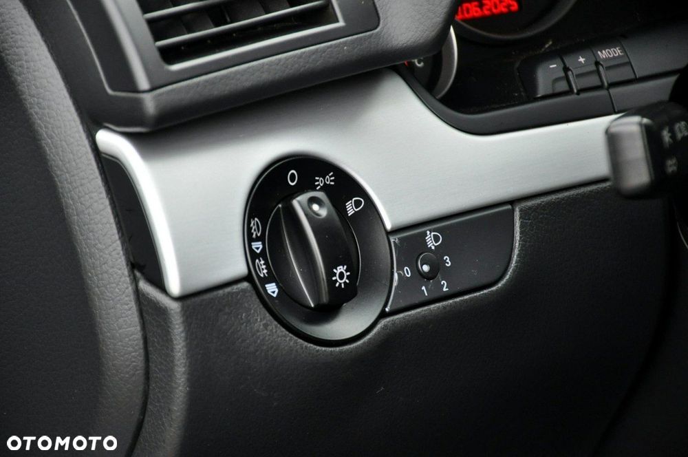 Audi A4 Limousine - 35