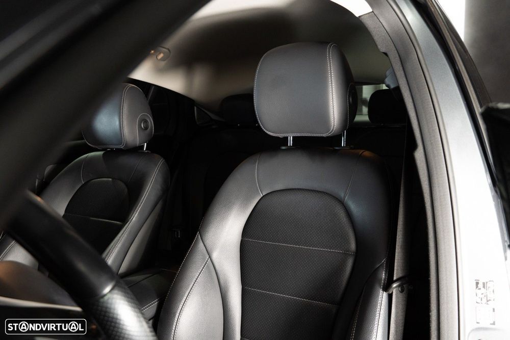 Mercedes-Benz GLC 350 e Coupé AMG Line 4-Matic - 31