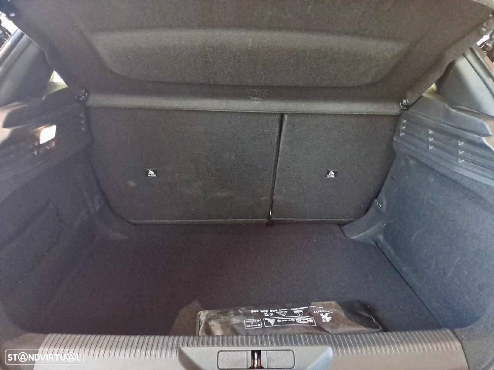 Peugeot 308 1.5 BlueHDi Style EAT8 - 6