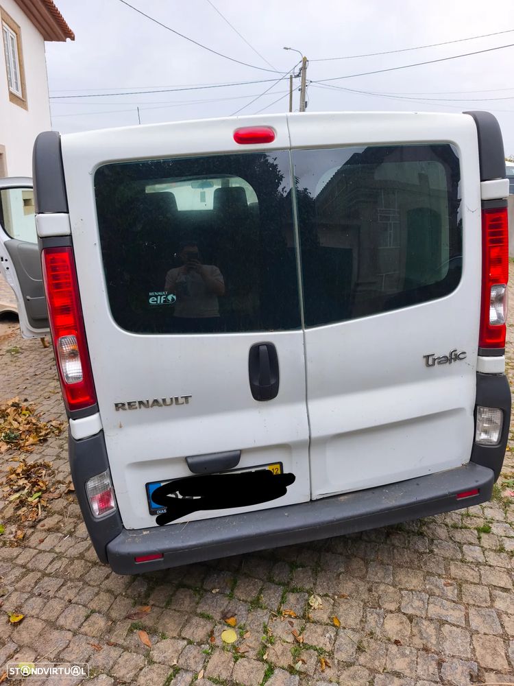 Renault Trafic - 2