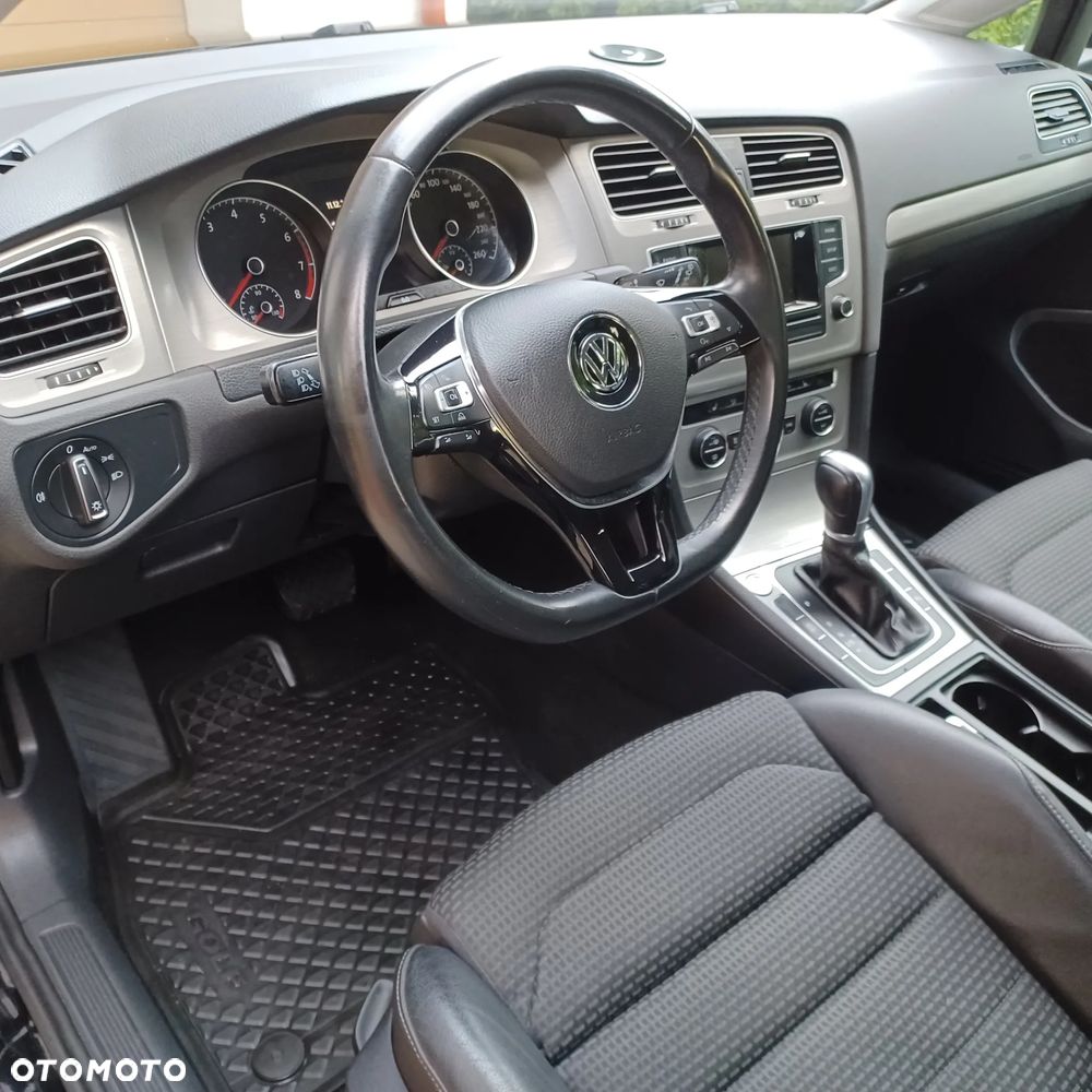 Volkswagen Golf 1.4 TSI (BlueMotion Technology) DSG Highline - 16