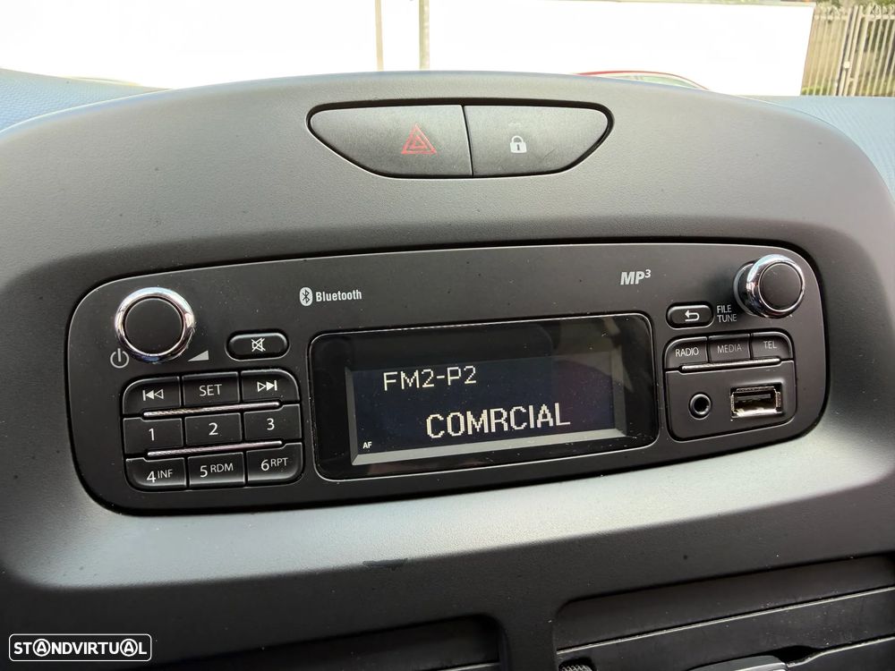 Renault 1.5 DCI AC Van - 17