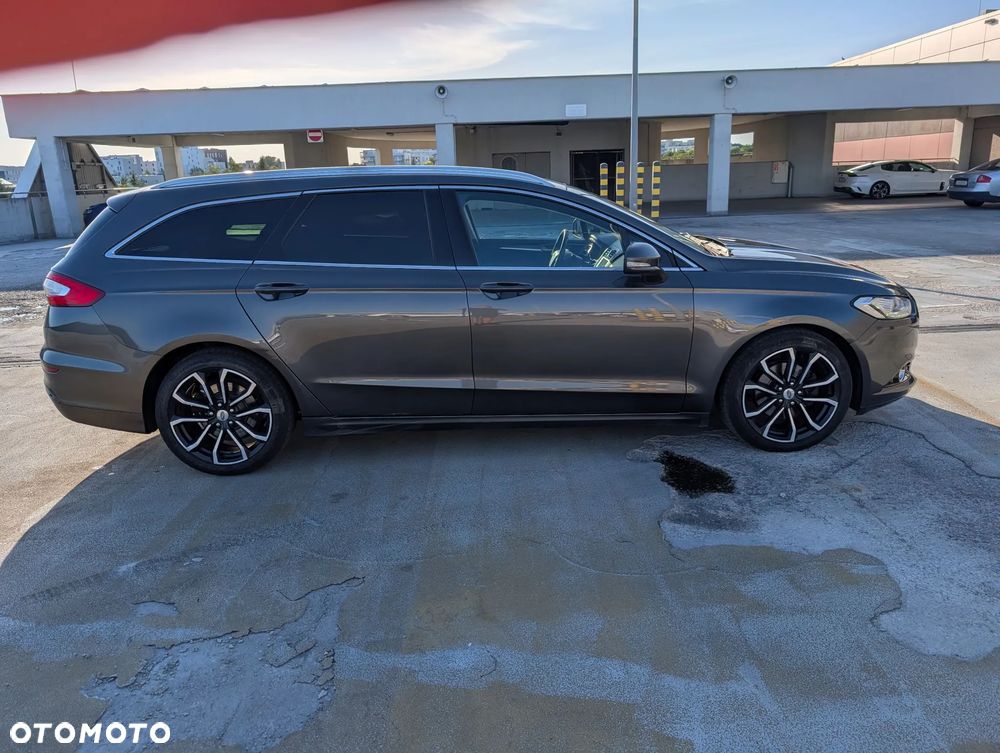 Ford Mondeo 2.0 TDCi Titanium - 4