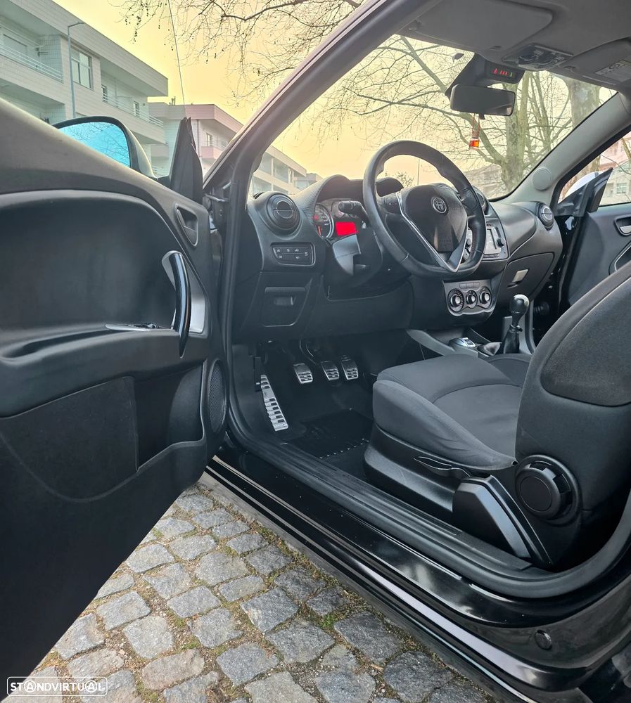 Alfa Romeo MiTo - 13