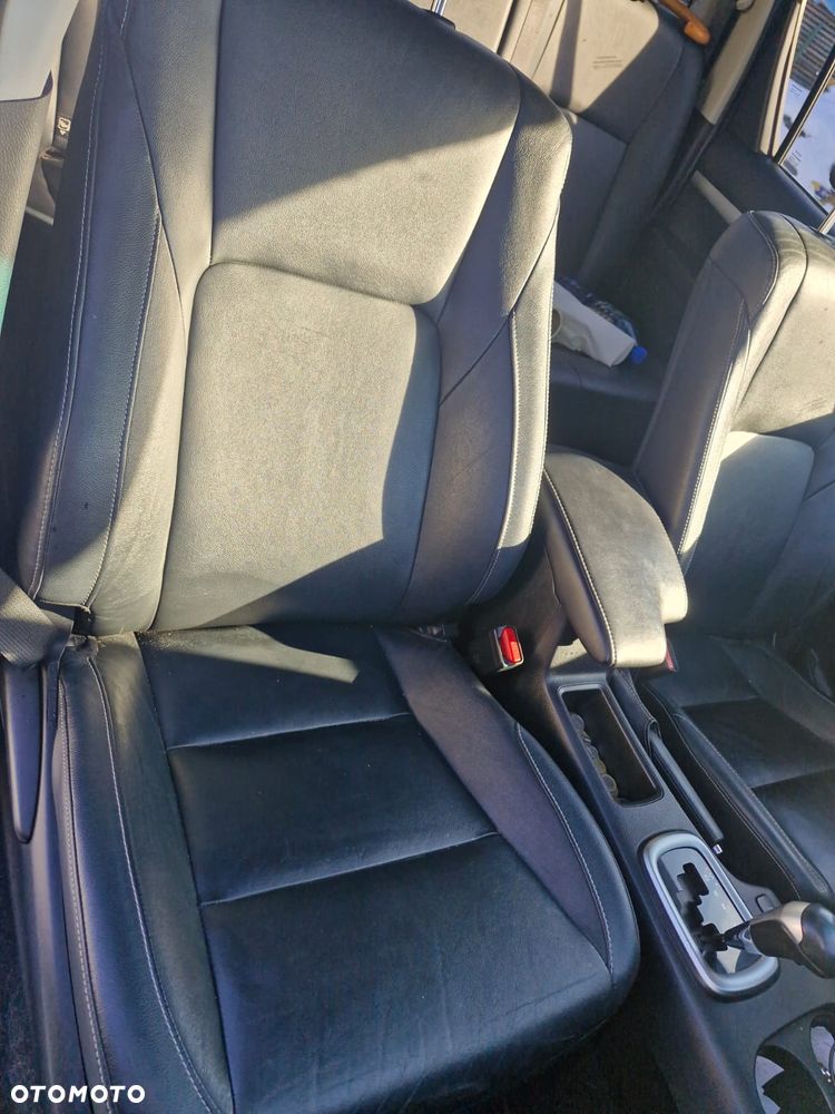 Toyota Hilux 4x4 Double Cab Autm S&S Executive - 28