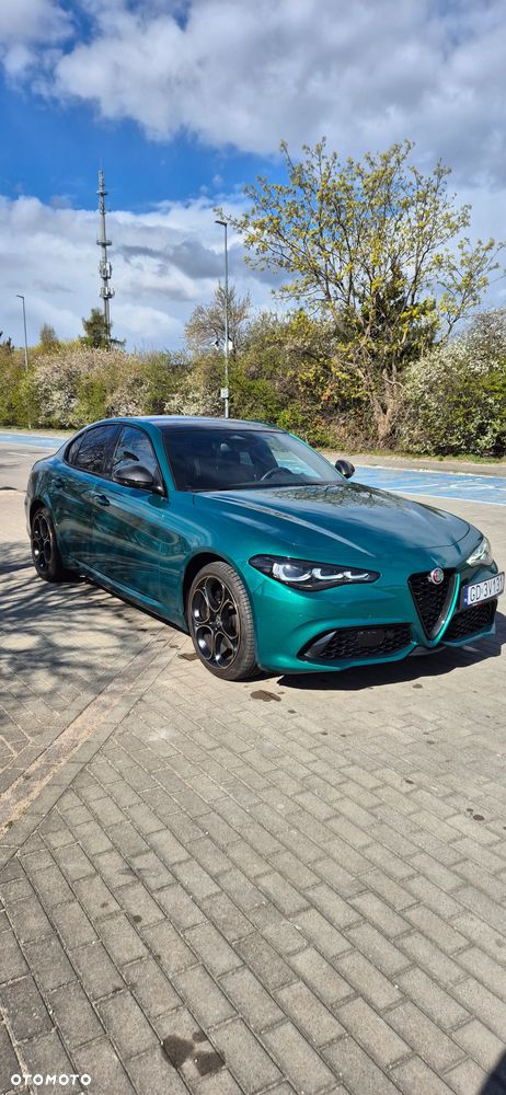 Alfa Romeo Giulia 2.0 Turbo Intensa Q4 - 6
