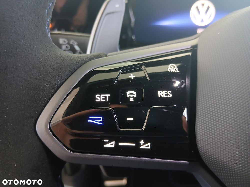 Volkswagen Golf 2.0 TSI 4Motion R DSG - 15