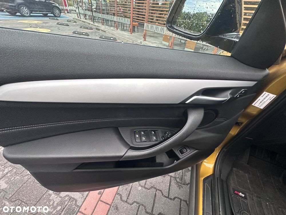 BMW X2 sDrive18i - 13