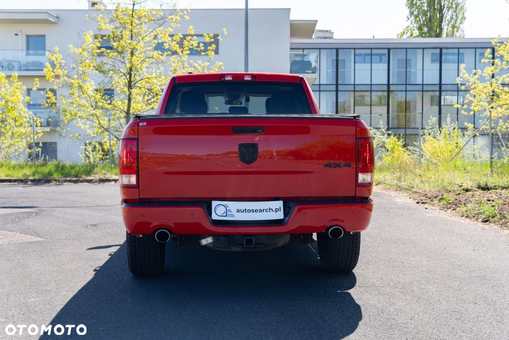 Dodge RAM 5.7 4x4 - 5