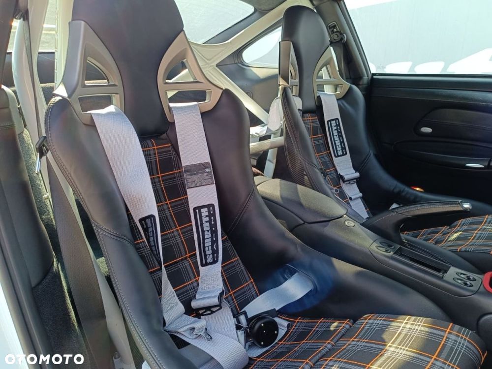 Porsche 911 - 22