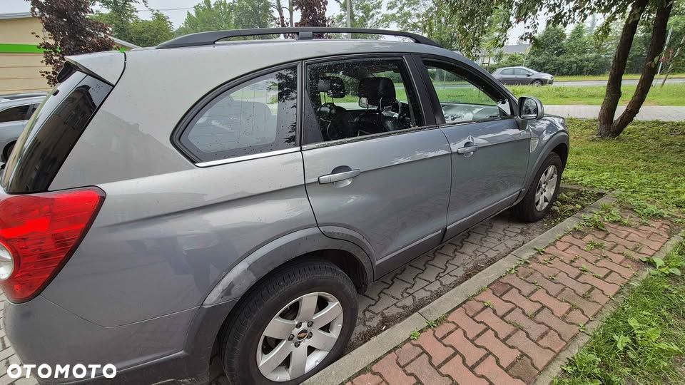 Chevrolet Captiva 2.0 4WD 7 Sitzer Automatik LT - 8