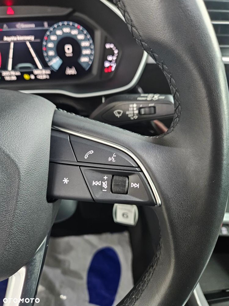 Audi Q3 35 TFSI S tronic - 14