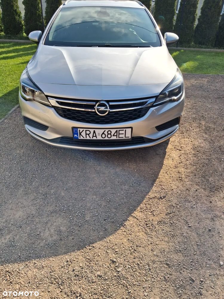 Opel Astra 1.6 CDTI Active - 11