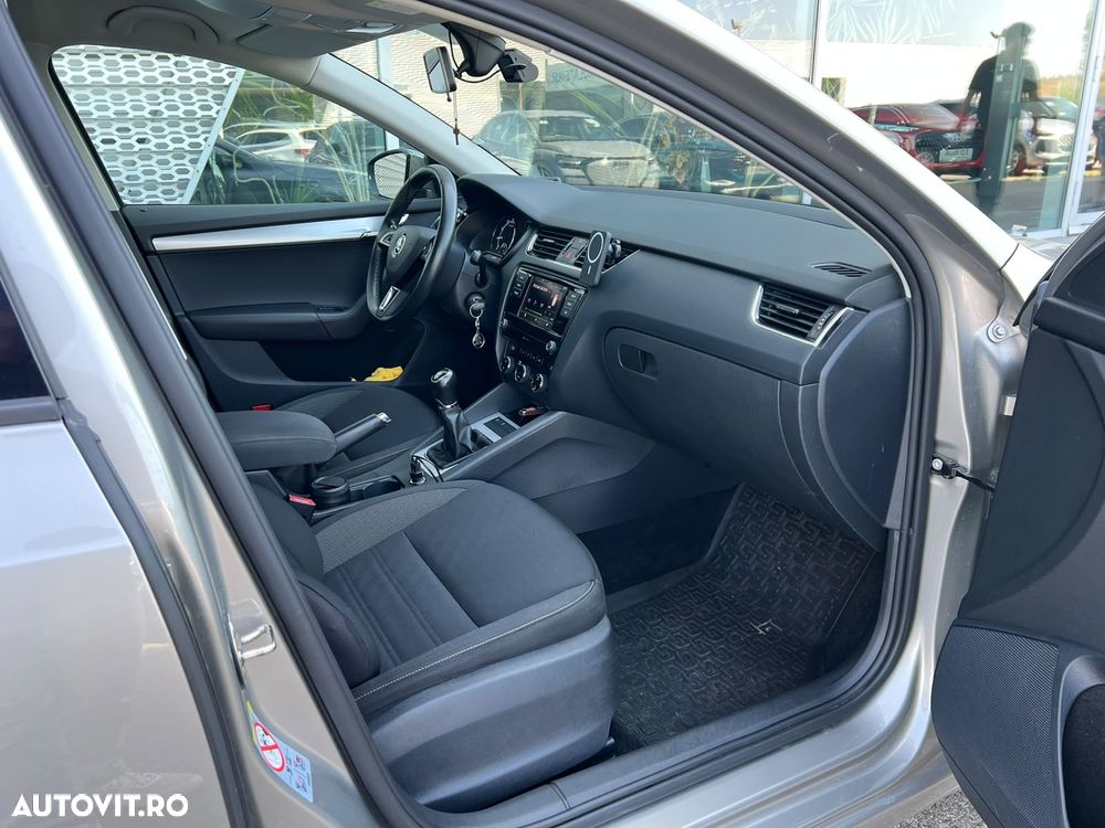 Skoda Octavia 1.0 TSI Ambition - 9