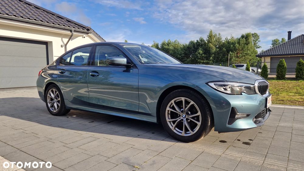 BMW Seria 3 320i GPF Sport - 1