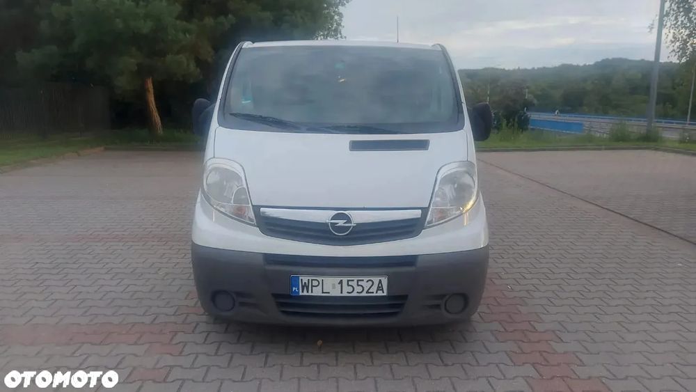 Opel Vivaro - 2