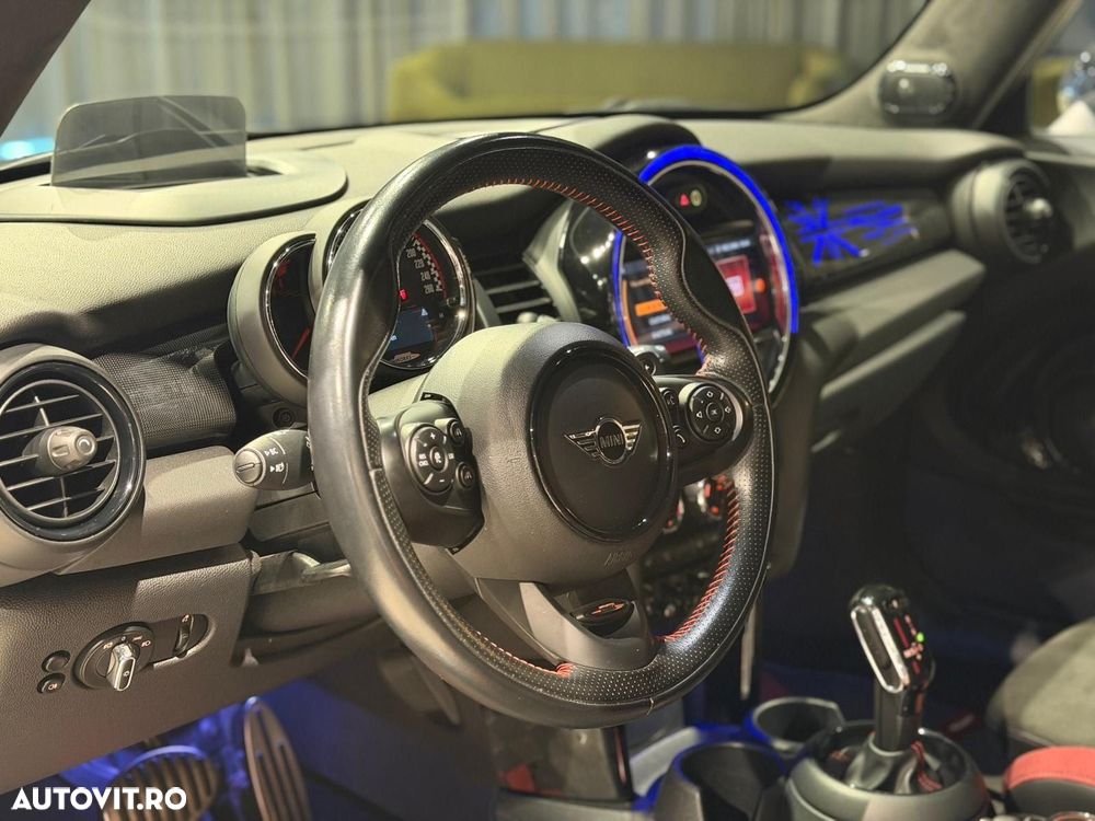 Mini John Cooper Works - 33