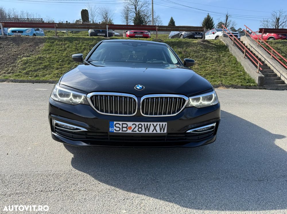 BMW Seria 5 520d xDrive Aut. Luxury Line - 2