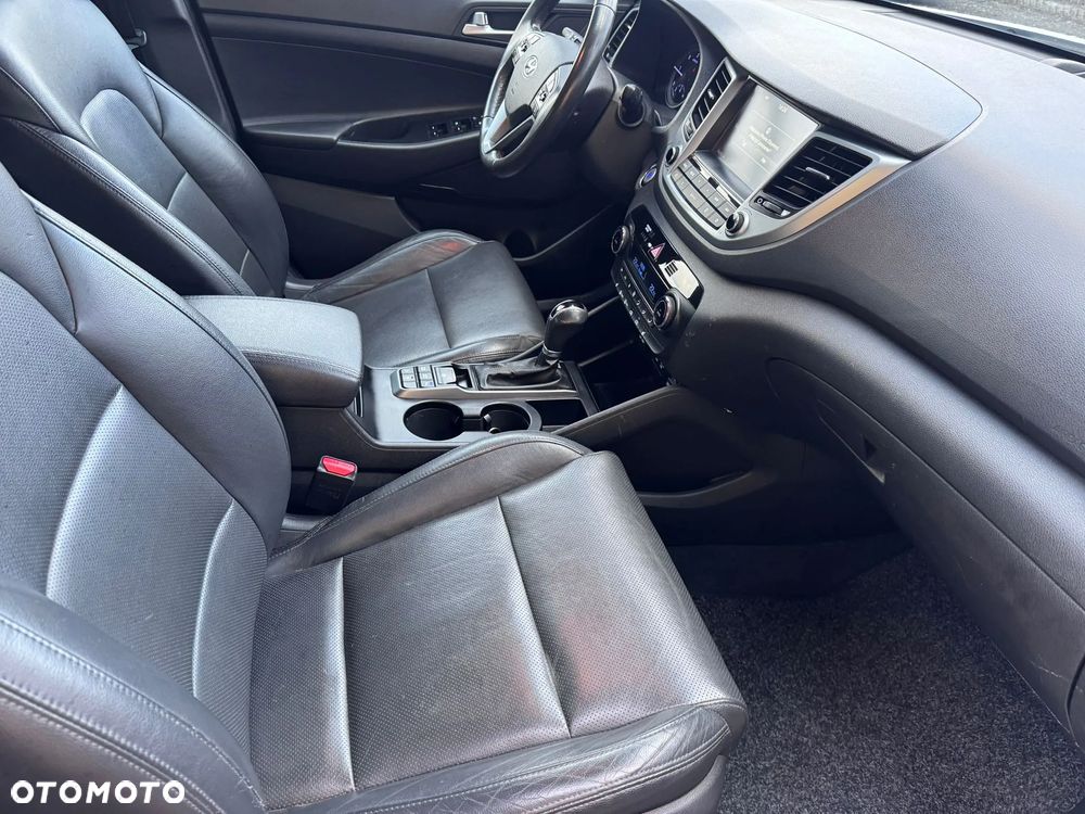 Hyundai Tucson blue 1.7 CRDi 2WD DCT Premium - 15