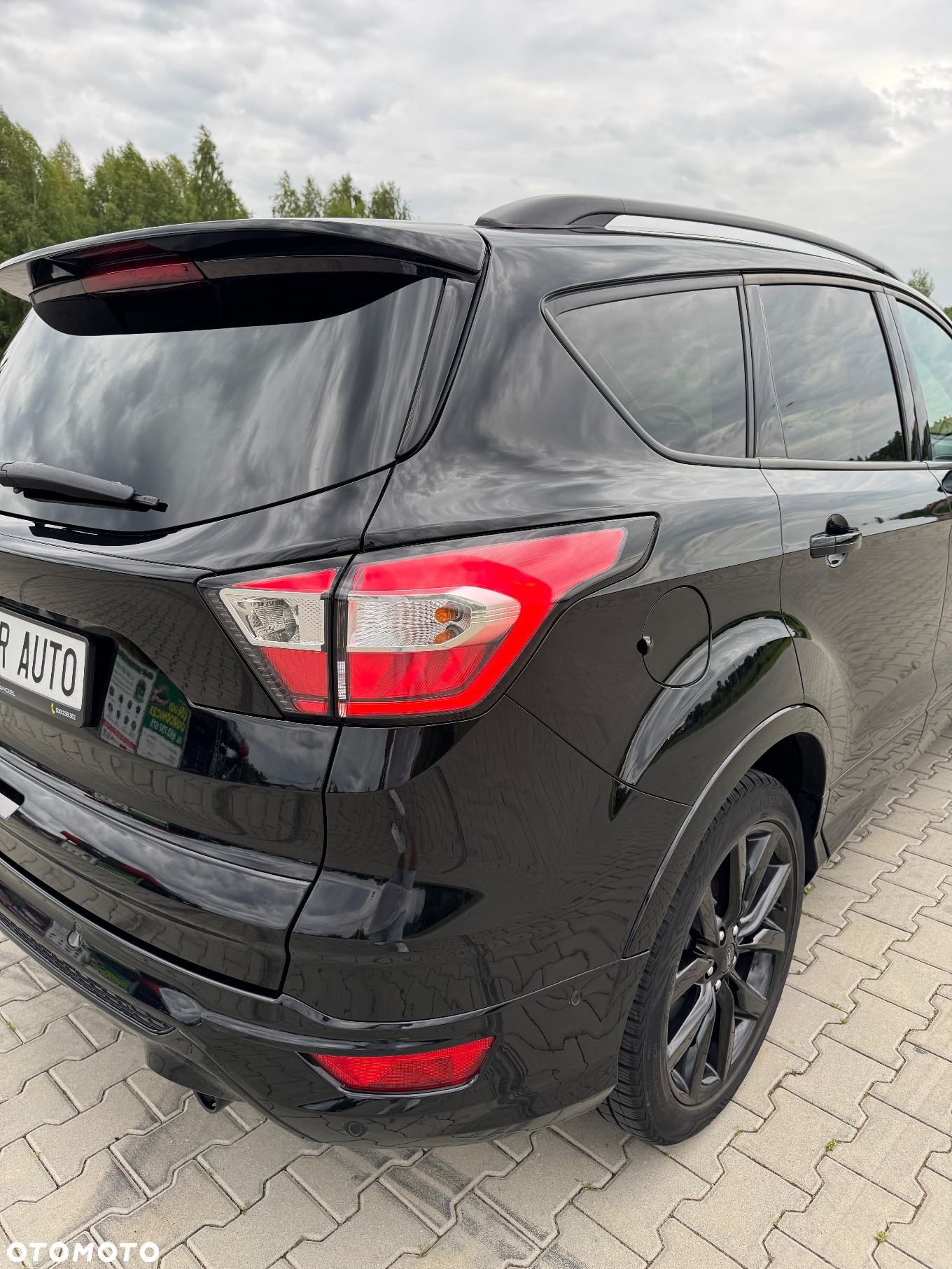 Ford Kuga - 14