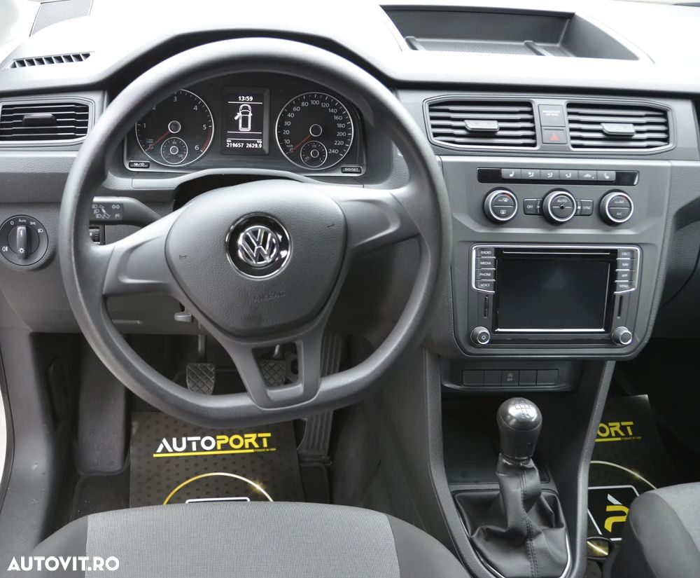 Volkswagen Caddy - 10