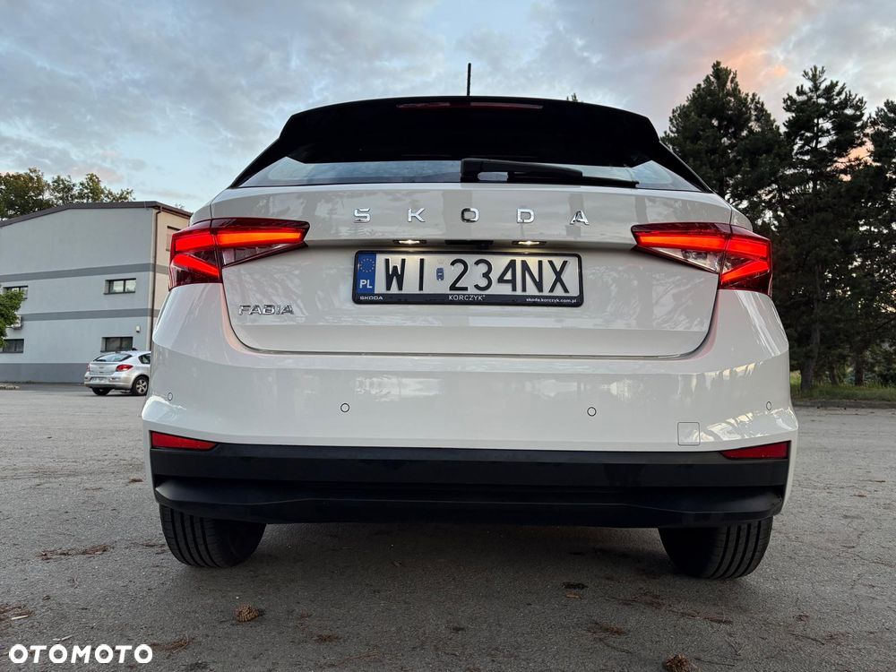 Skoda Fabia 1.0 TSI Selection DSG - 36