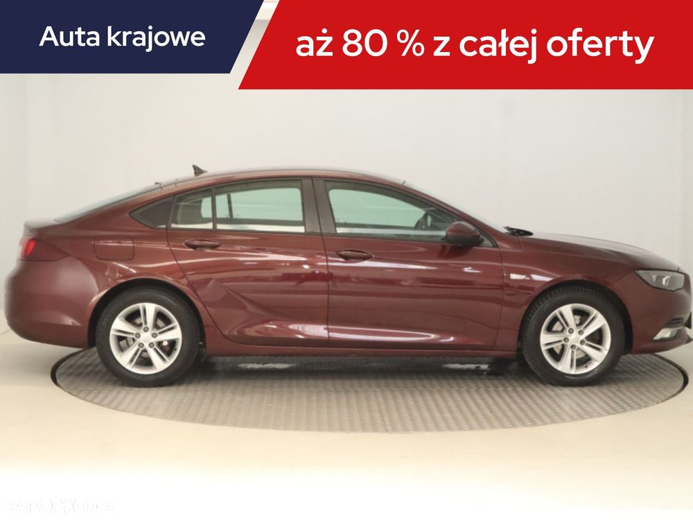Opel Insignia - 8